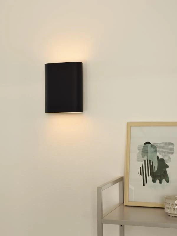 Lucide OVALIS - Lámpara de pared - 2xE14 - Negro - ambiente 1